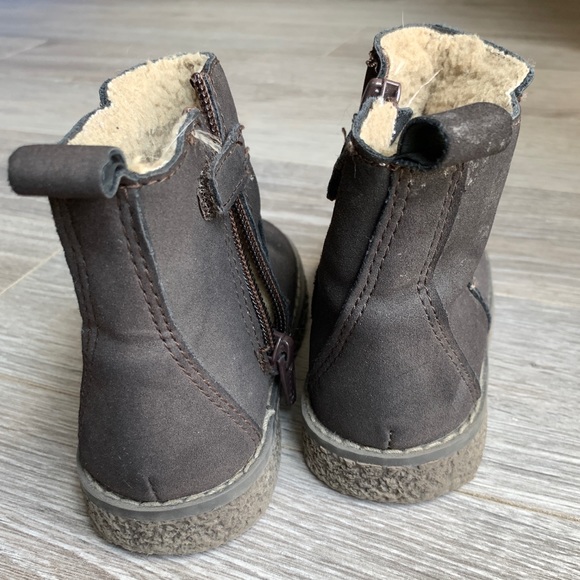 Gap brown suede Chelsea Boots - Picture 2 of 7